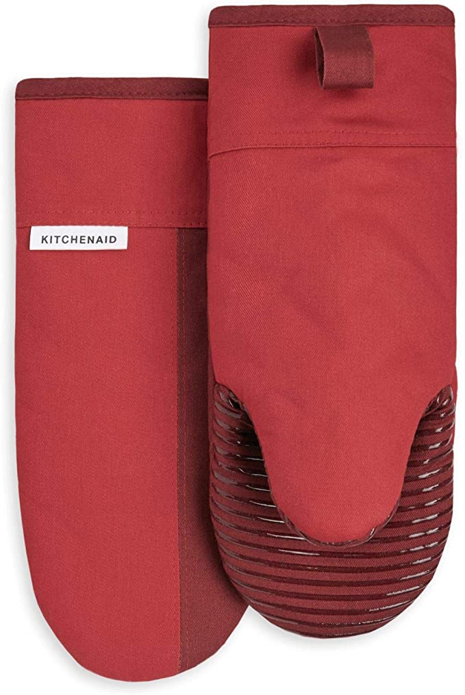 2-Pack KitchenAid Beacon Oven Mitts (Passion Red/Bordeaux) $10.55 + Free Shipping w/ Prime or on $25+