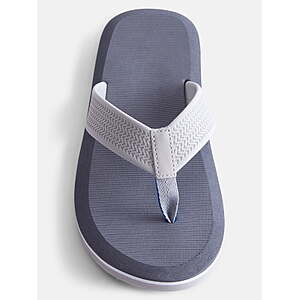 No Boundaries Ocean Flip Flops, Men's - $5.00