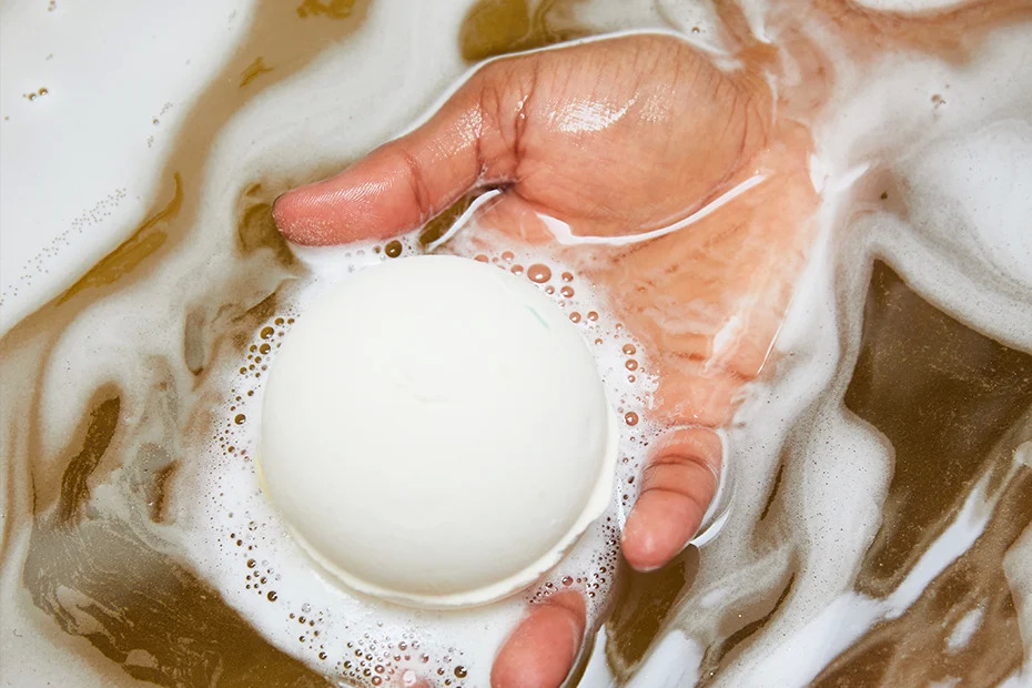 FREE Bath Bomb from Lush In-store