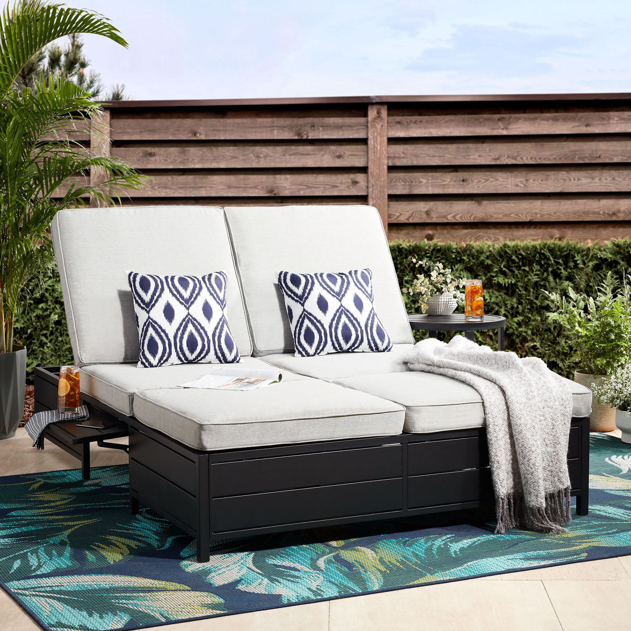 Mainstays Asher Springs Outdoor Double Chaise Lounge Bench Black & Gray 200