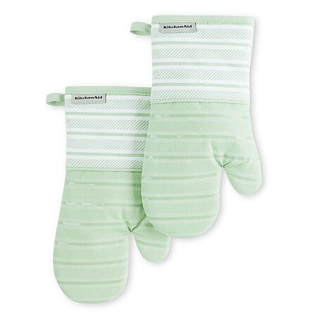 71% Off KitchenAid Oven Mitt Set!
