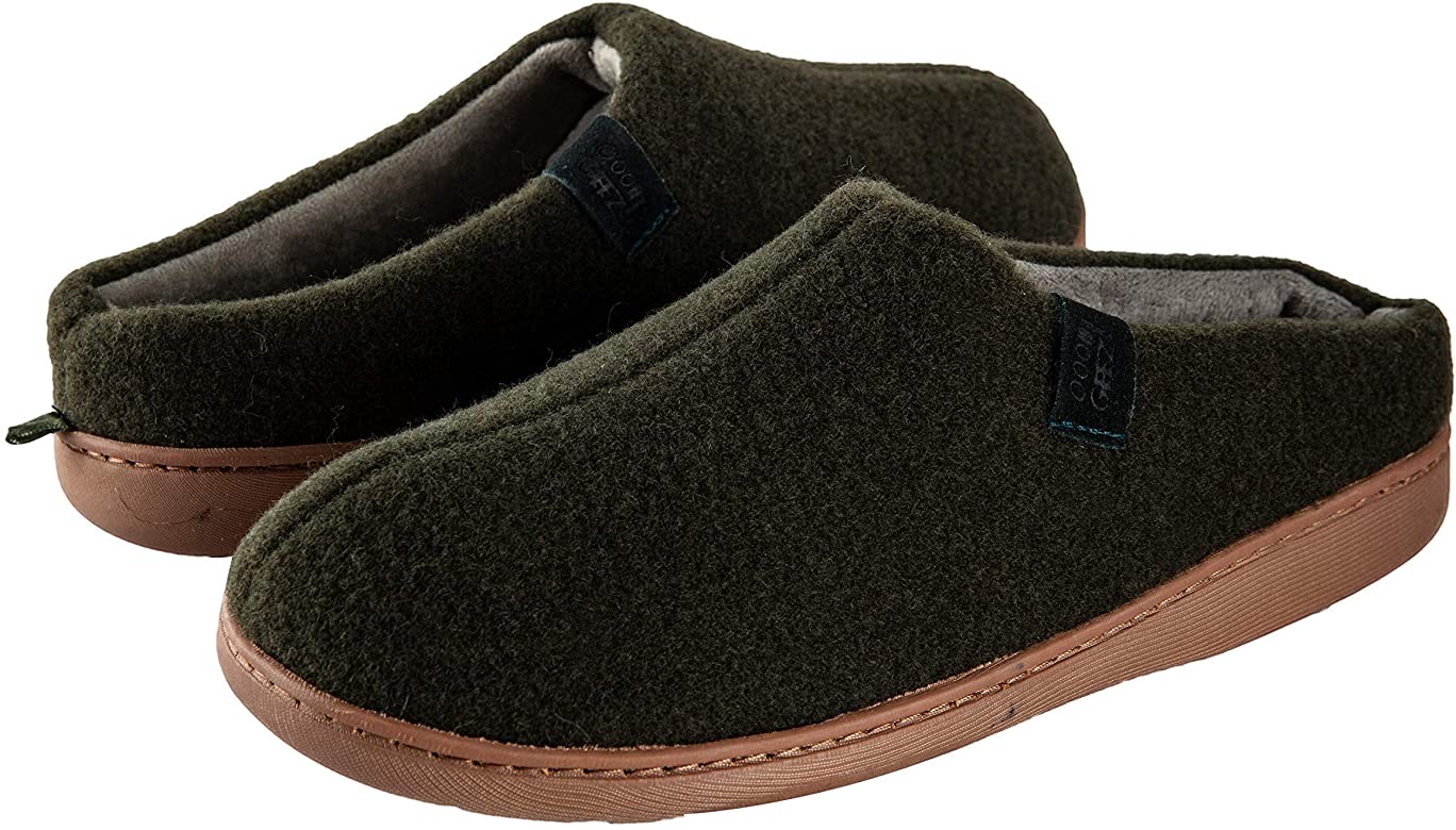 Men's Cozy Slippers Non-Slip Sherpa House Shoes for $6.65 + Free Shipping