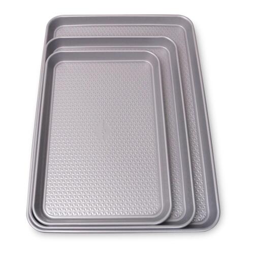 [OOS] NORDIC WARE 980153147 3-Piece Nonstick Baking Sheet Pan Set in Silver $15