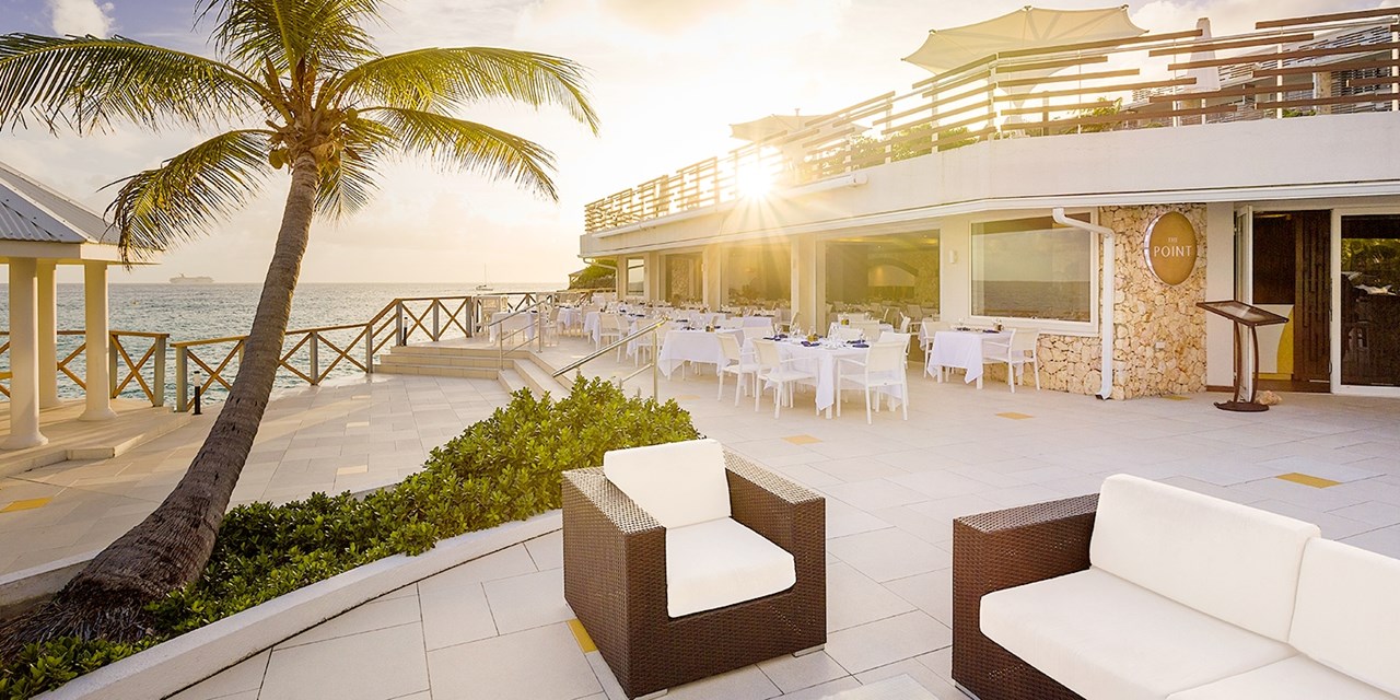 [St Maarten Caribbean] Sonesta Maho Beach Resort & Casino 5-Nights All Inclusive For 2 People For $1099
