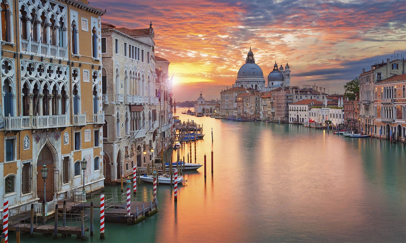 RT Dallas to Venice Italy $478-$492 Airfares on United or American & Their Partners BE (Travel November - May 2024)
