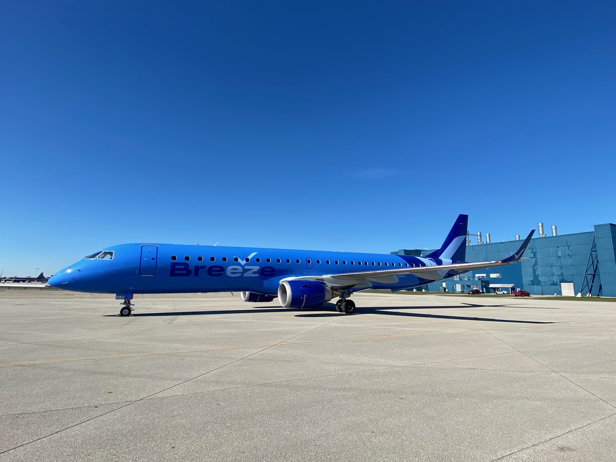 Breeze Airways 3 New Routes (Mobile AL, Greenville SC & Denver CO) Intro Fares From $39 One-Way - Book by January 29, 2024