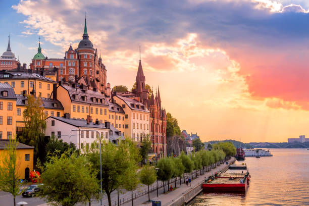 RT Chicago to Stockholm Sweden $458 Airfares on Icelandair BE (Travel August - October 2024)