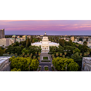 RT Portland OR to Sacramento CA or Vice Versa $77 Nonstop Airfares on Alaska or Southwest Airlines BE (Travel September - January 2026)