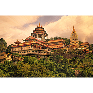 Round Trip Los Angeles to Penang Malaysia $736 Airfares on Cathay Pacific with 1 Free Checked Bag (Travel September 2026 - April 2027)