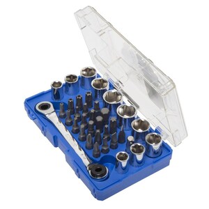 Kobalt 1/4 and 5/16 hex ratchet kit 35pc $10