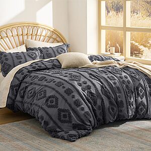 3-Piece Bedsure Boho Tufted Comforter Set (Queen, Distressed Vintage Colors) from $21.99 + Free Shipping w/ Prime or on $35+
