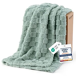 50" x 60" Bedsure GentleSoft Checkerboard Fleece Throw Blanket (Sage Green)