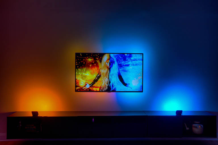 DreamScreen HD/4K TV Live Ambient Backlighting - 25% off entire site + free shipping - 4K starter kit starts at $187