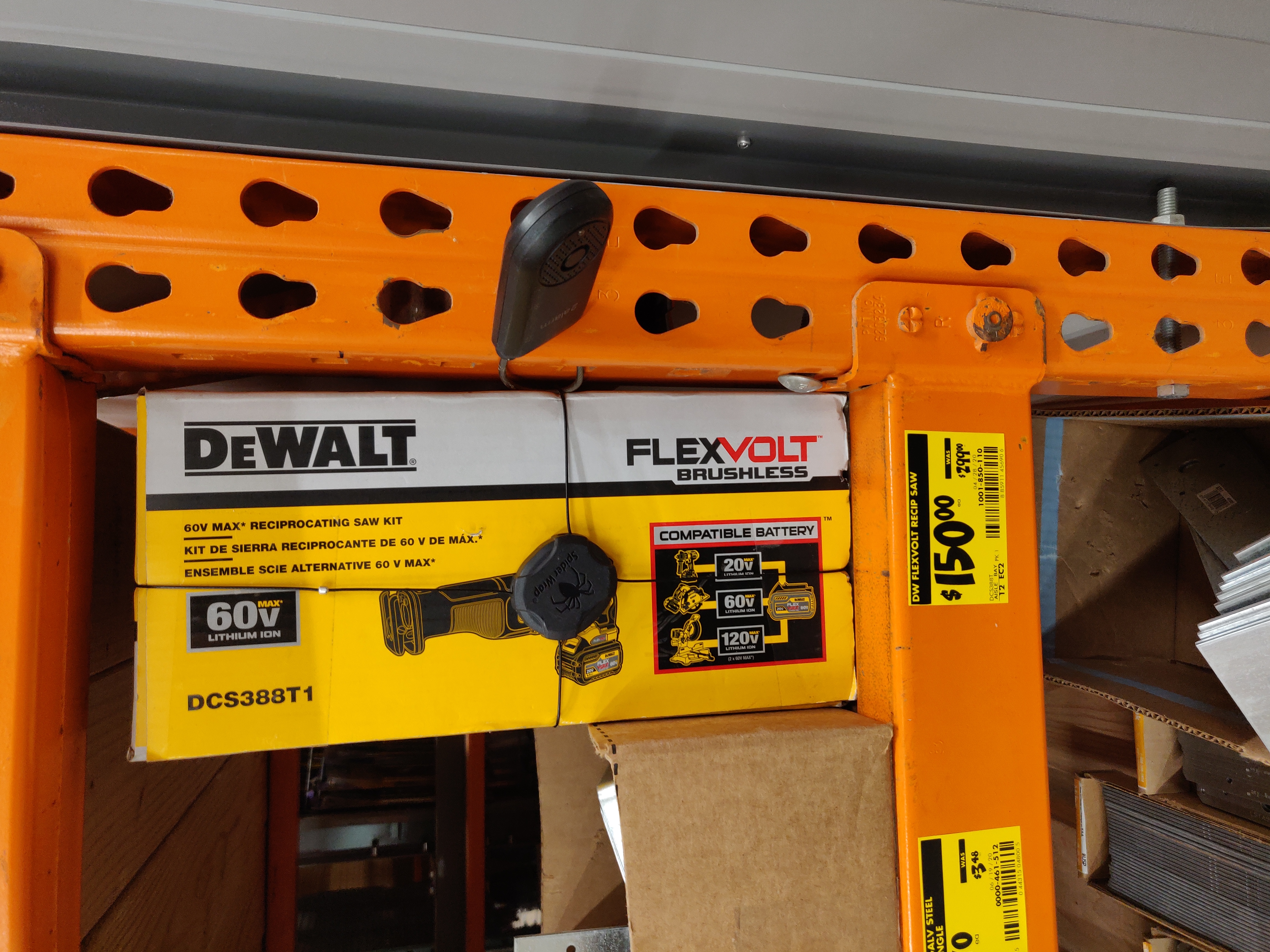 Flexvolt 60 Volt Max Lithium Ion Cordless Brushless Reciprocating Saw With 1 Battery 2ah Charger And Contractor Bag 150