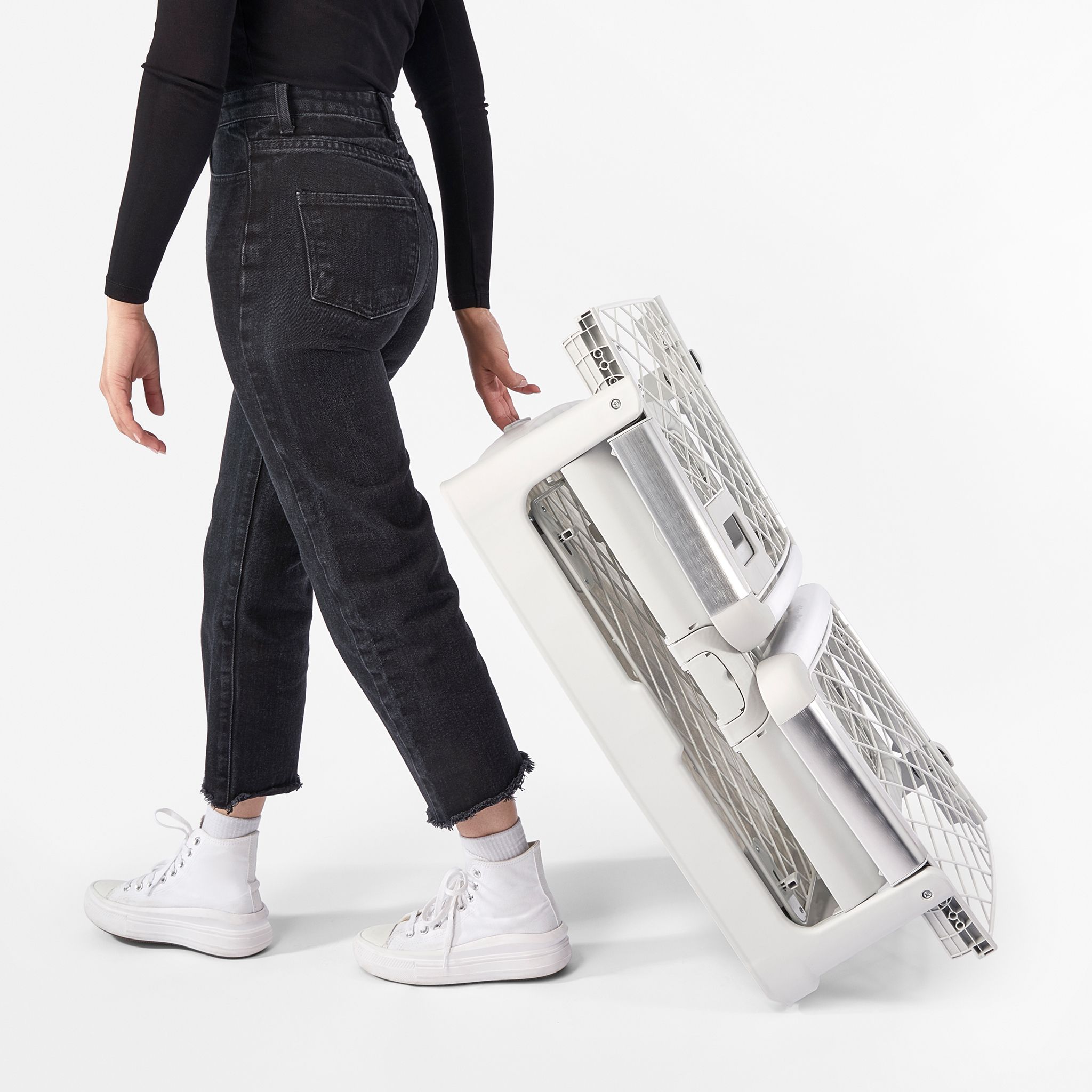 Diggs Collapsible Revol Dog Crate, Refurbished (Various Colors) Small