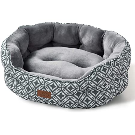 Bedsure Round Super Soft Plush Flannel Puppy Beds Coin Print Washable（Size Small）$12.73 + Free Shipping with Prime