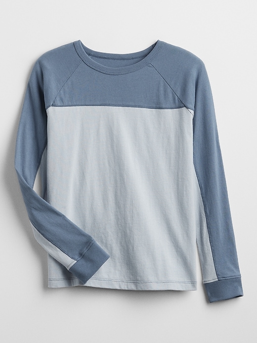 Gap Boys Colorblock Cotton Long Sleeve Crewneck T-Shirt (various colors) $6 + Free Shipping @ Gap Factory
