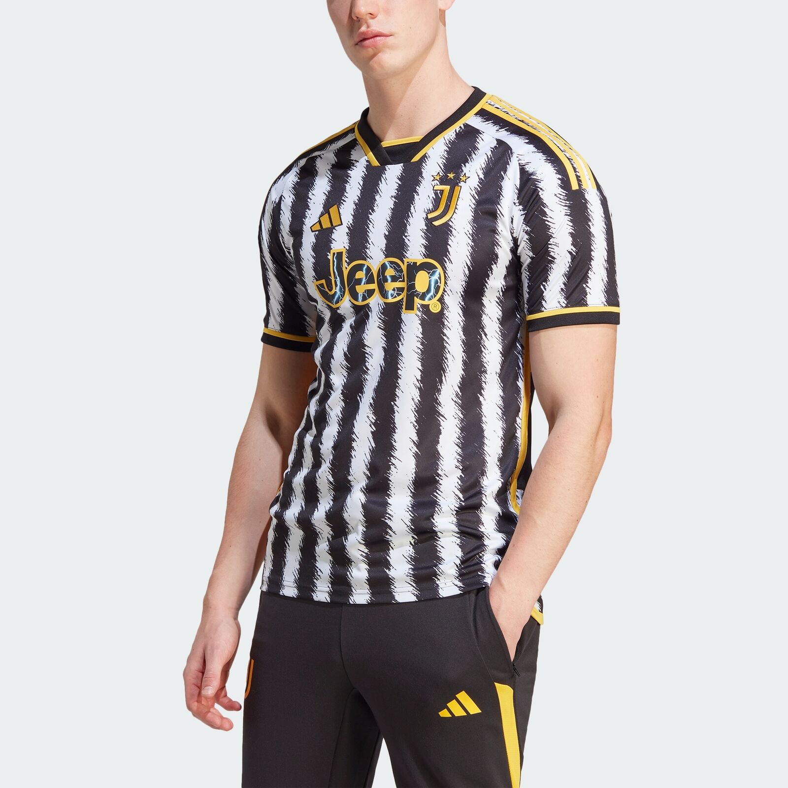 adidas Juventus 2023/24 Home Soccer Jersey $17.60 + Free Shipping