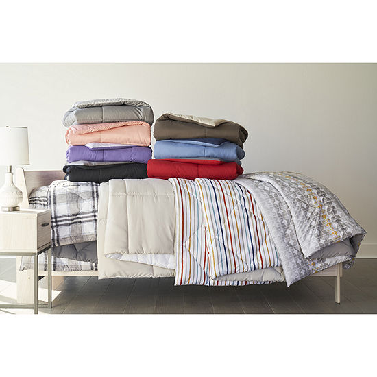 Home Expressions Ultra Soft Down Alternative Reversible Comforter (Various): King, Queen, or Twin $20 + Free Pickup at JCPenney