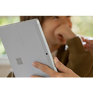 Microsoft Surface Go 2: Intel Core m3-8100Y, 8GB RAM, 128GB SSD