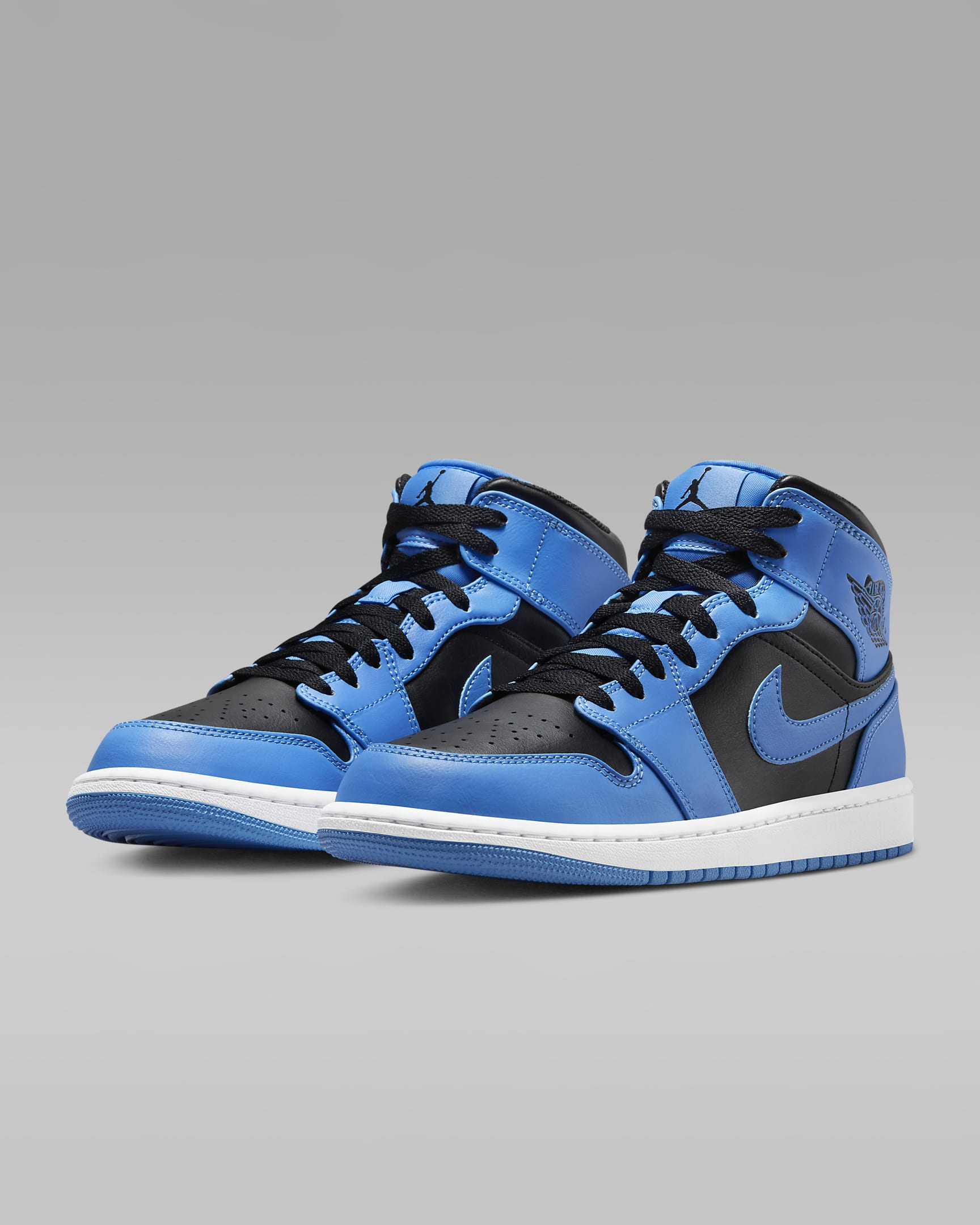 Nike Men's Air Jordan 1 Mid Shoes (University Blue/White/Black)
