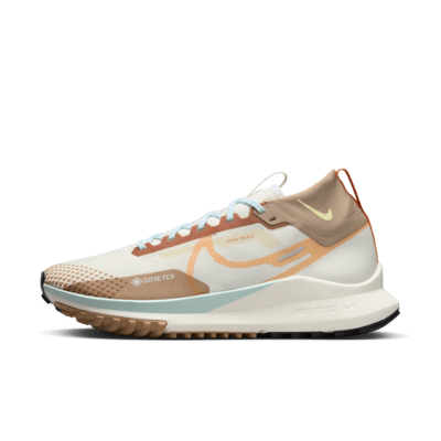 Nike Men's Pegasus Trail 4 GORE-TEX Shoe (Pale Ivory or Spring Green) $78.38 + Free Shipping