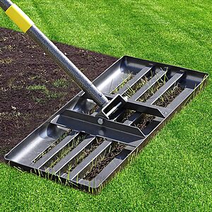 17" x 10" cogardenshower Lawn Leveling Rake w/ Adjustable 28-72" Handle
