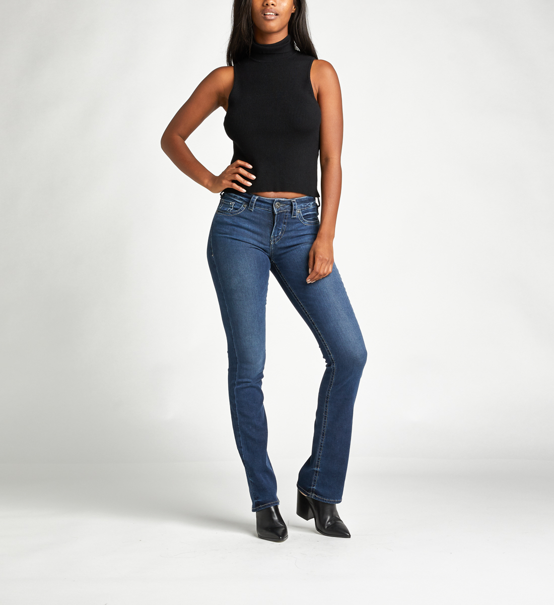 Silver Jeans Co. Clearance: Women's Aiko Mid Rise Slim Bootcut $20.97, Men's Konrad Slim Light Wash $26.97 and more + Free S/h