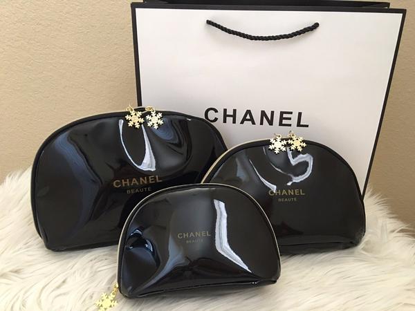 Chanel Beaute Snowflake Vip Cosmetic Makeup Bag Large 39 99
