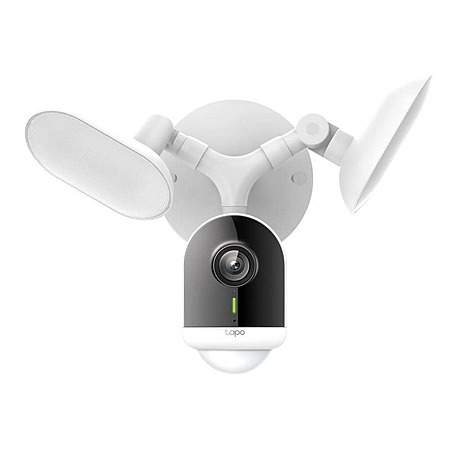 Tapo 2K QHD Wi-Fi Smart Hardwired Outdoor Floodlight Security Camera, Smart AI Detection, 2800 Lumens, Motion-Activated $79.99