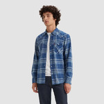 Levi's Men's Apparel: Classic Fit Long Sleeve Button-Down Western Shirt (2 Colors) $13.59 + Free Shipping