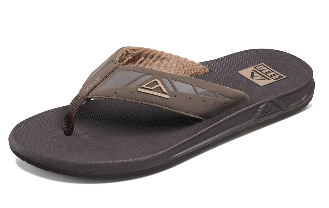 Reef Men's Phantoms Flip Flop Sandals (Brown) $22.46 + Free Shipping w/ Prime or on $35+