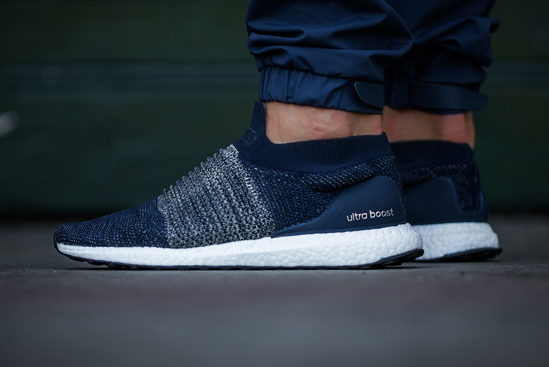 ultra boost laceless on feet