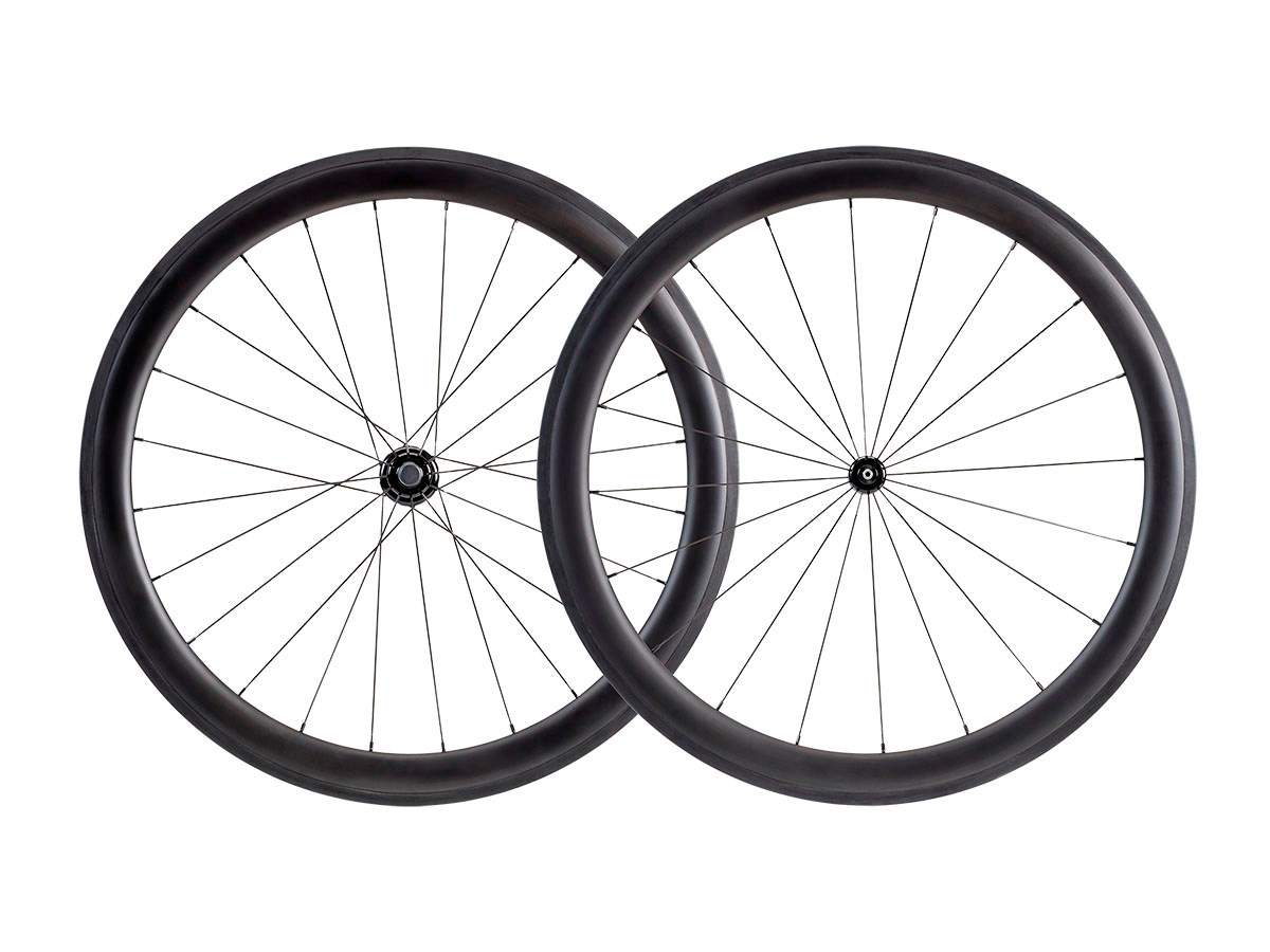 50mm Carbon Clincher Wheelset featuring Sapim CX-Ray Spokes (Open Box) $310