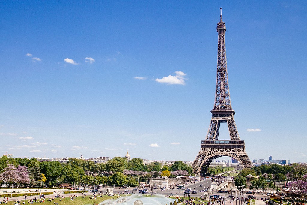 Roundtrip Flight: Los Angeles to Paris, France