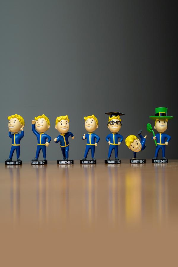 Fallout SPECIAL Bobbleheads Set of 7 $52.50 + Shipping