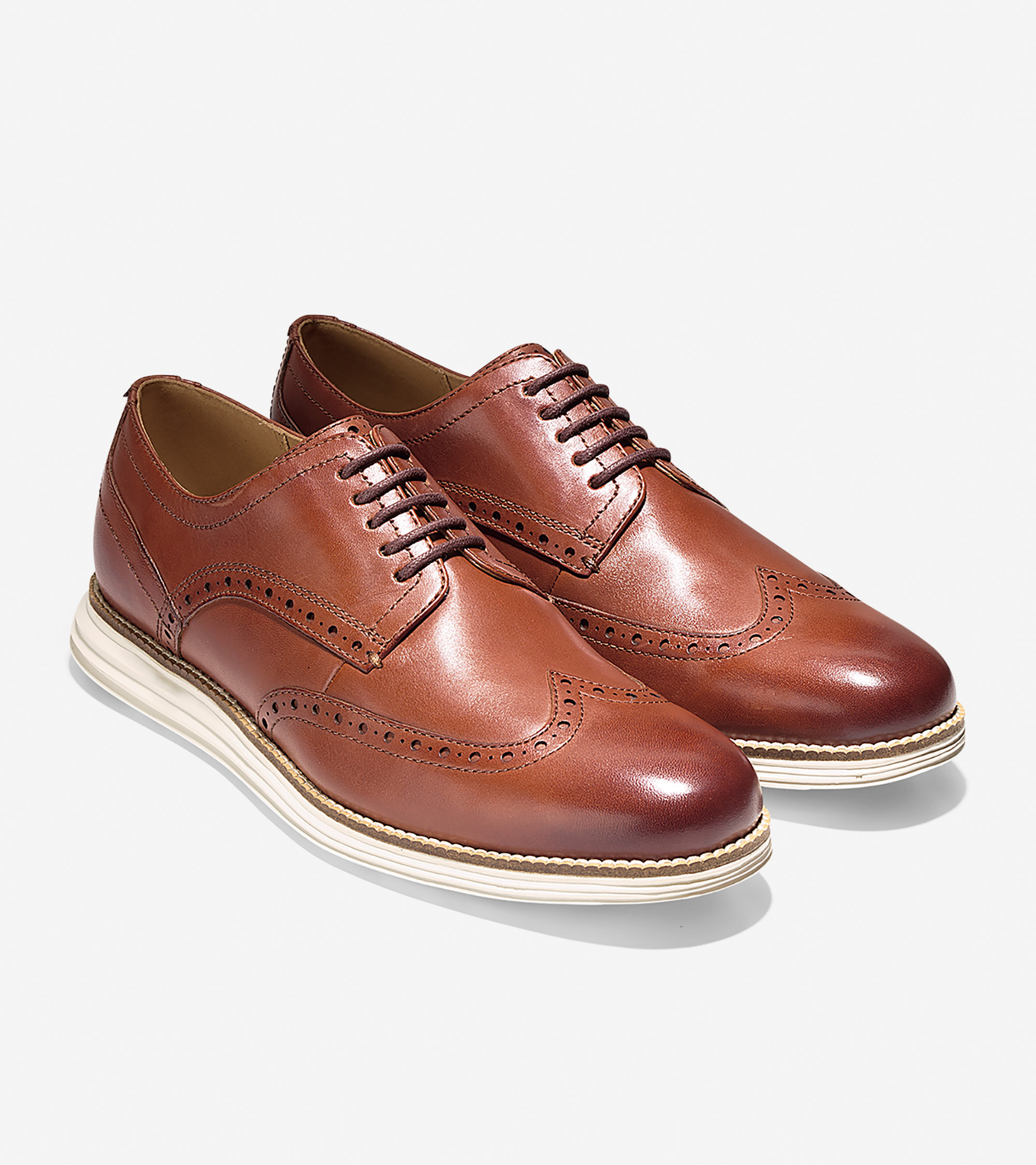 Cole Haan Men�s Original Grand Wingtip Oxford Shoe 89.99