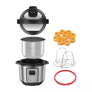 📣Insignia 6-Quart Pressure Cooker JUST $29.99 (Reg $60) – Today