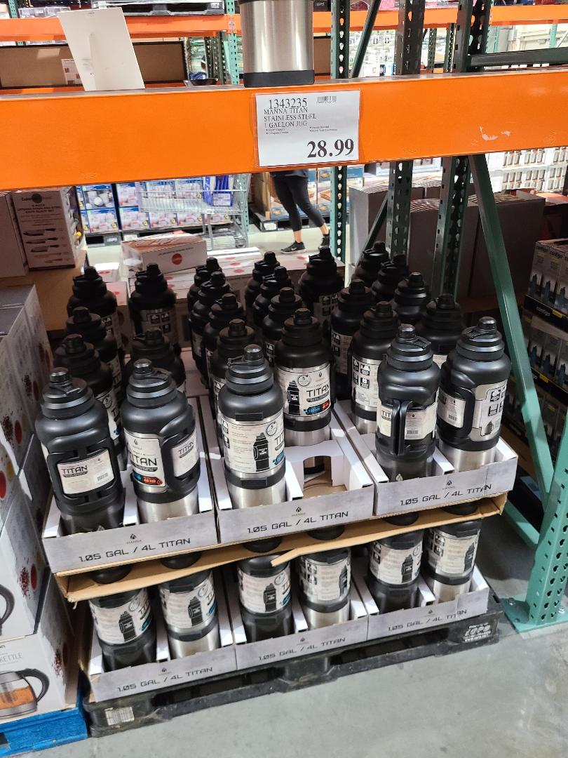 manna titan water bottle