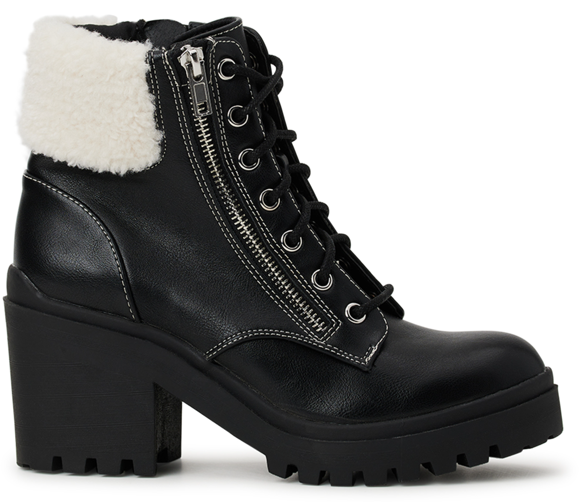 No Boundaries Women's Zip Accent Lug Hiker Boots (Black) $9.82 + Free Shipping w/ Walmart+ or on $35+