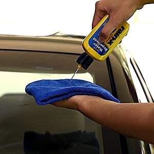 Chemical Guys CLD30116 HydroView Ceramic Glass Cleaner, Water Repellent &  Protective Coating (Works on Glass, Windows, Mirrors, Navigation Screens 