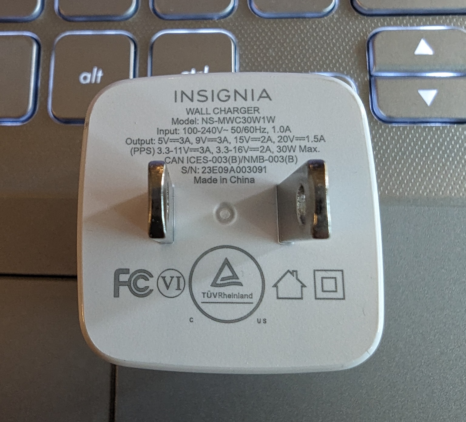 Insignia 30W PPS compact type-c Charger Bestbuy @ $10.99