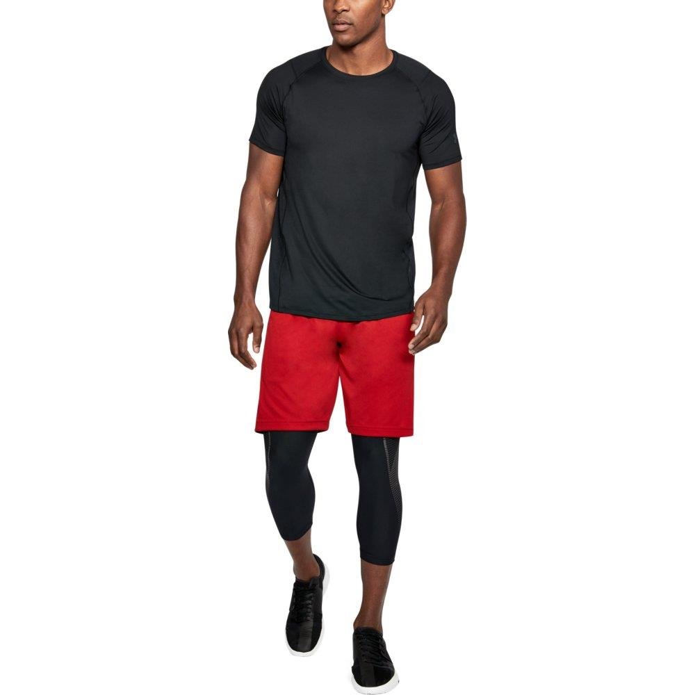 Under Armour одежда на человеке на улице. Under Armour MK-1 Tee.