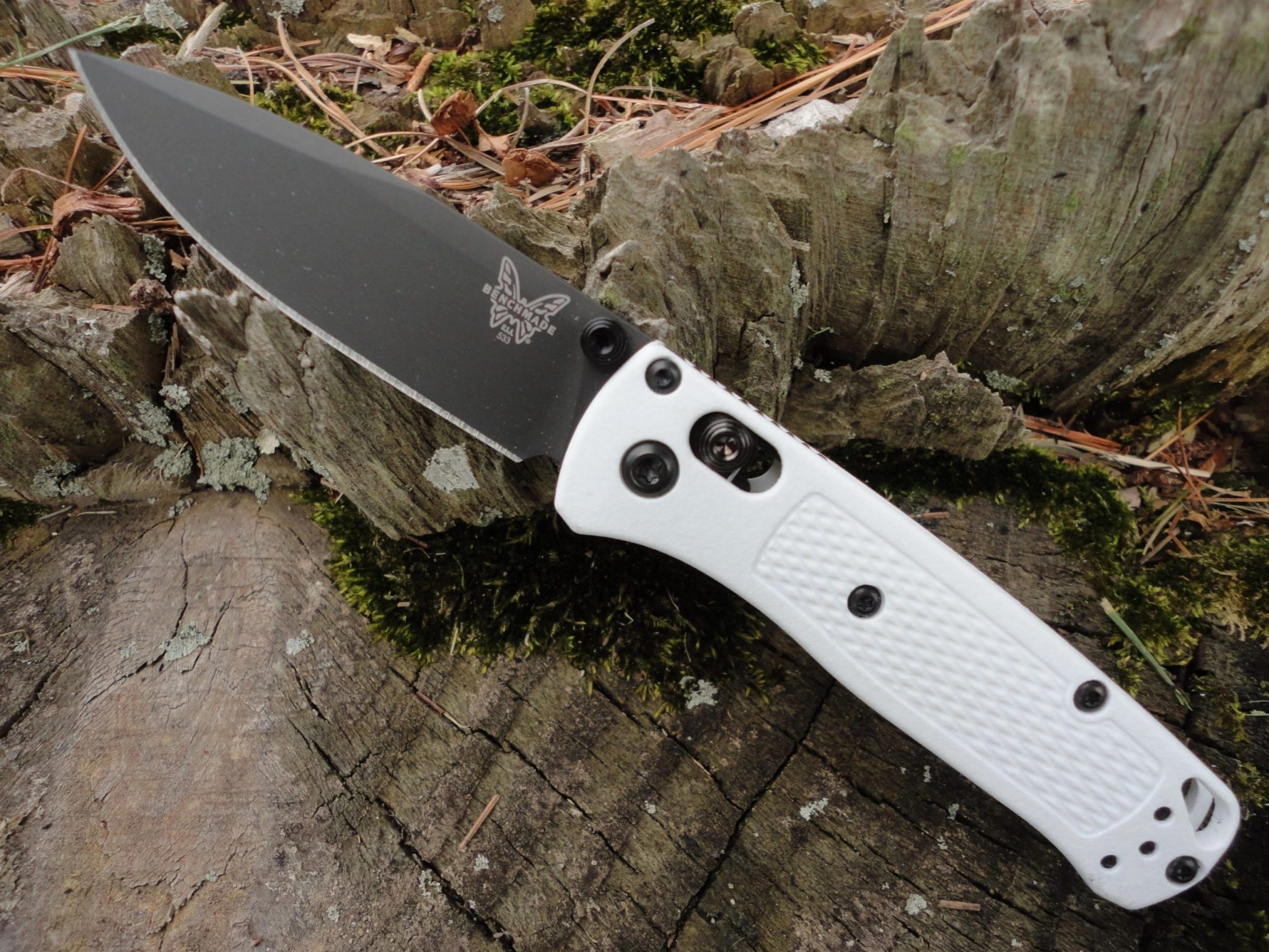 Benchmade Mini Bugout Knife (OB) w/25 Gift Card 119.43