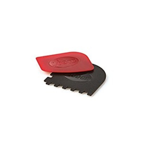 Lodge SCRAPER COMBO: Cast Iron Pan and Grill Scraper, Set of 2 - $2.99 FS w/ Prime