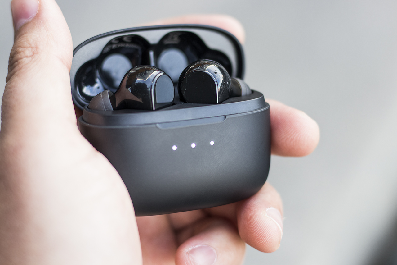 Soundcore's Liberty Air Earphones Offer Better Sound and Price than